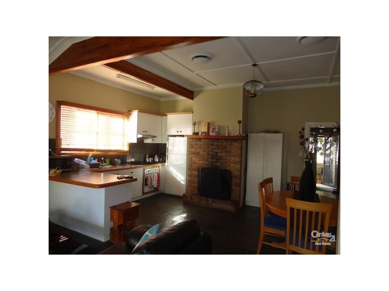 37 Manoon Road, Clayton South VIC 3169