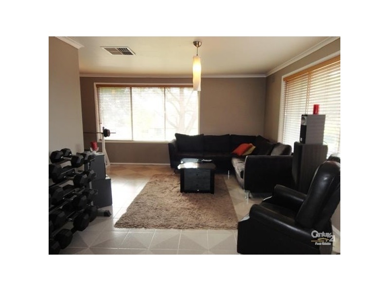 12 Rapanea Court, Endeavour Hills VIC 3802