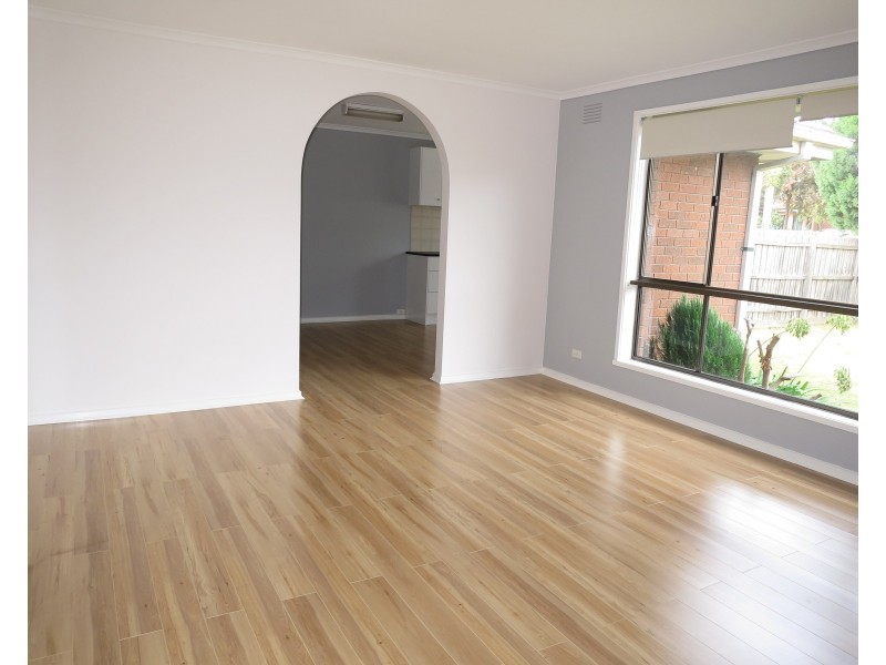 8/13 Seascape Street, Clayton VIC 3168