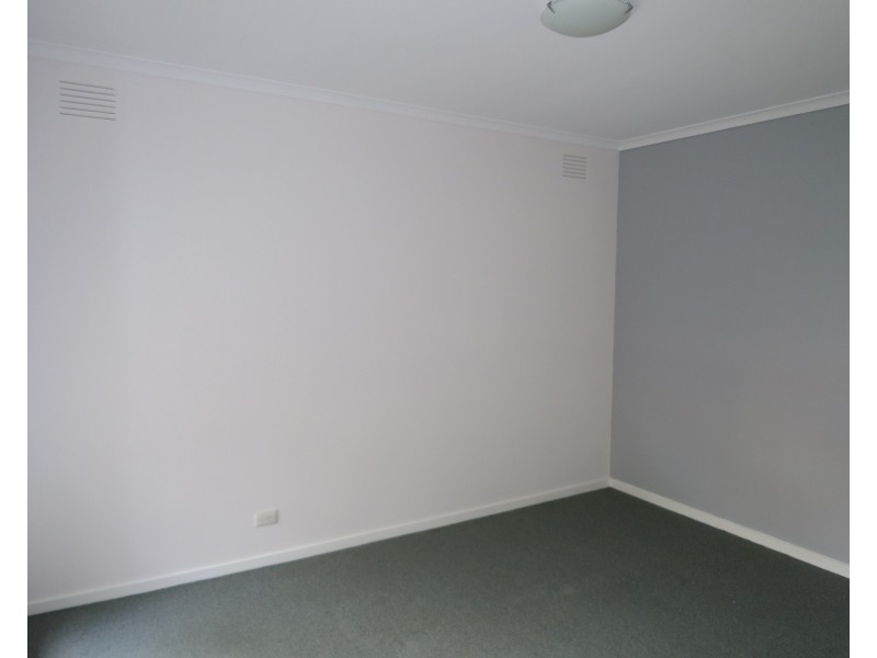 8/13 Seascape Street, Clayton VIC 3168