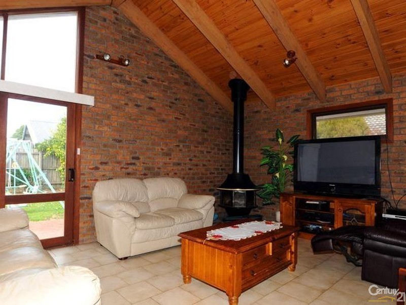 3 Pamir Street, Dandenong North VIC 3175