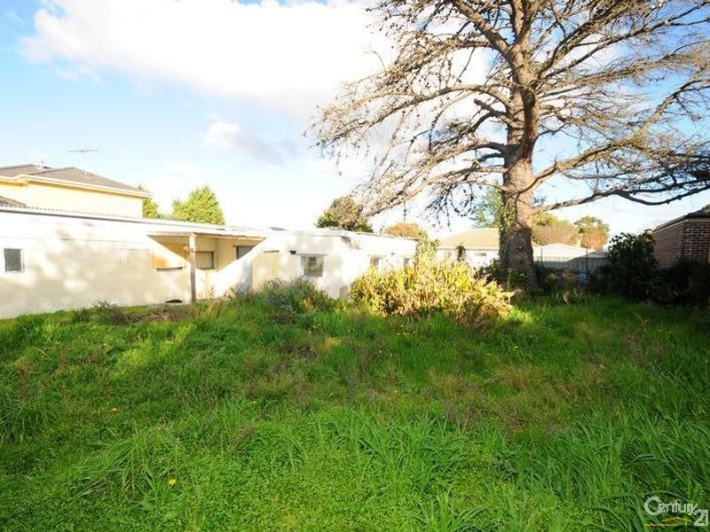 10 Fortuna Street, Clayton VIC 3168