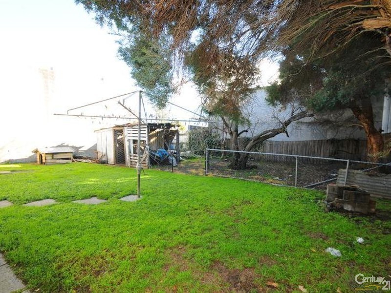 151 Westall Road, Clayton South VIC 3169