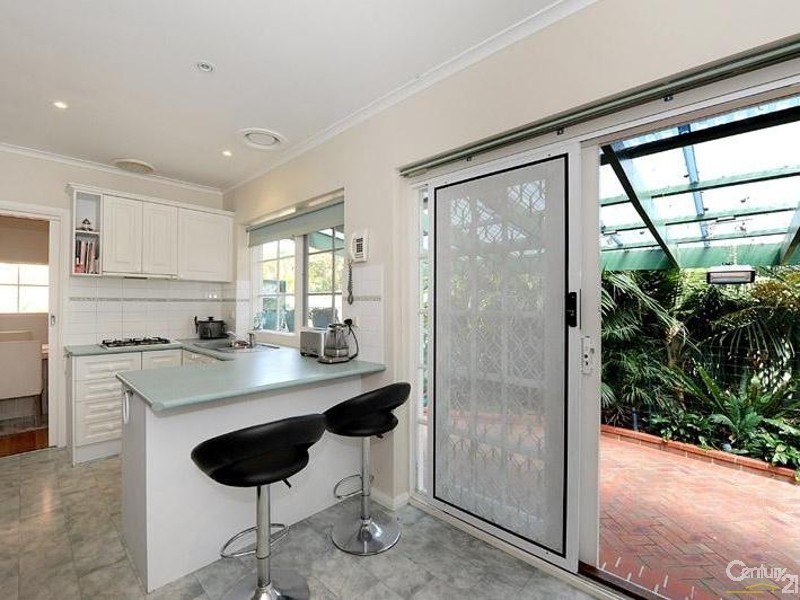 58 Sevenoaks Road, Burwood East VIC 3151