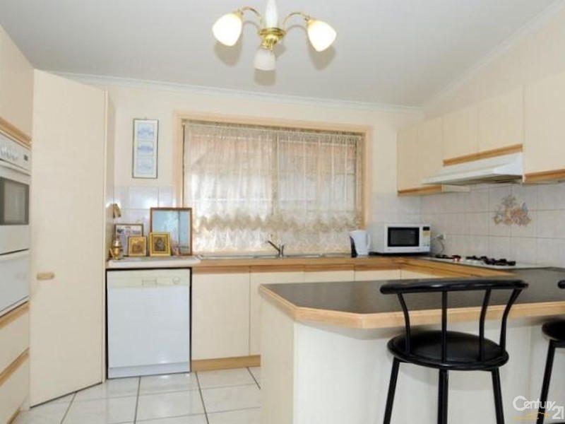 24 Dowling Road, Oakleigh South VIC 3167