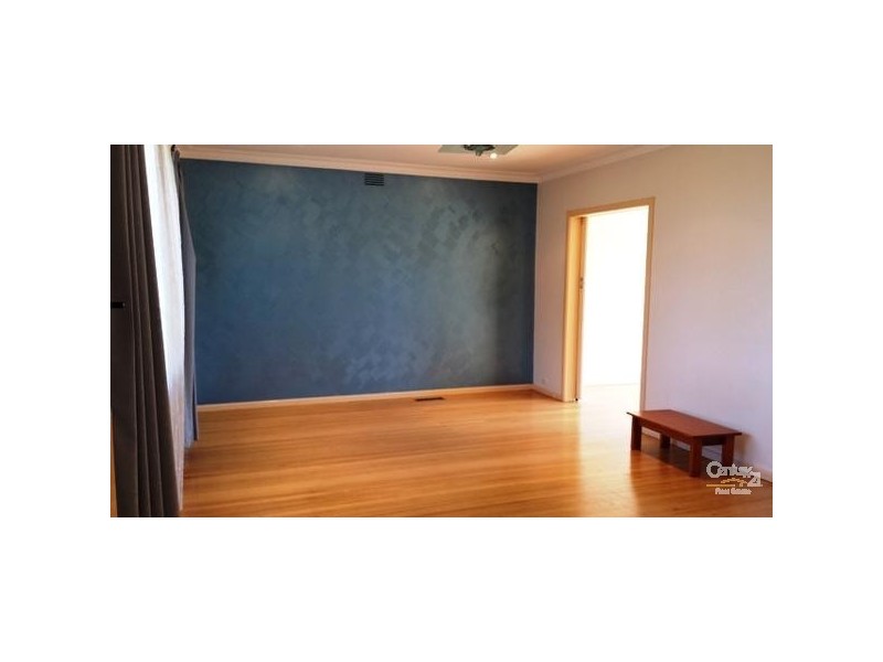 29 Worsley Avenue, Clayton South VIC 3169