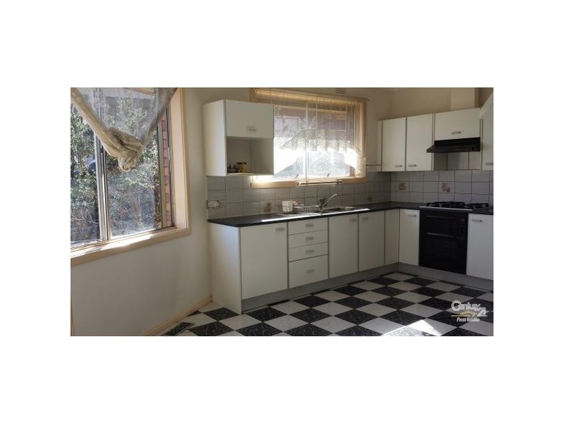 29 Worsley Avenue, Clayton South VIC 3169