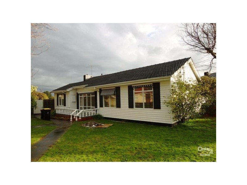 16 Alward Avenue, Clayton South VIC 3169