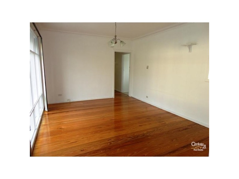 16 Alward Avenue, Clayton South VIC 3169