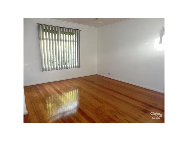 16 Alward Avenue, Clayton South VIC 3169