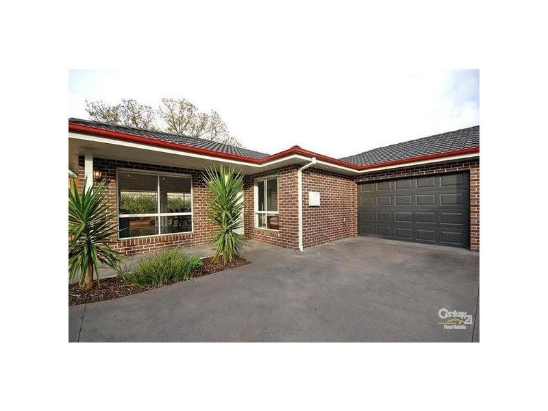 2/12 Rowson Grove, Clarinda VIC 3169