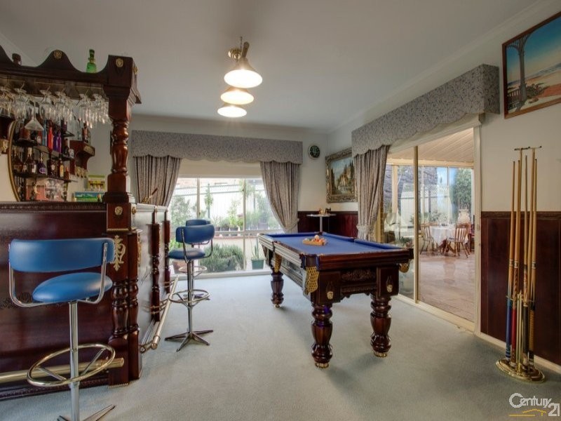 9 Homewood Boulevard, Hallam VIC 3803