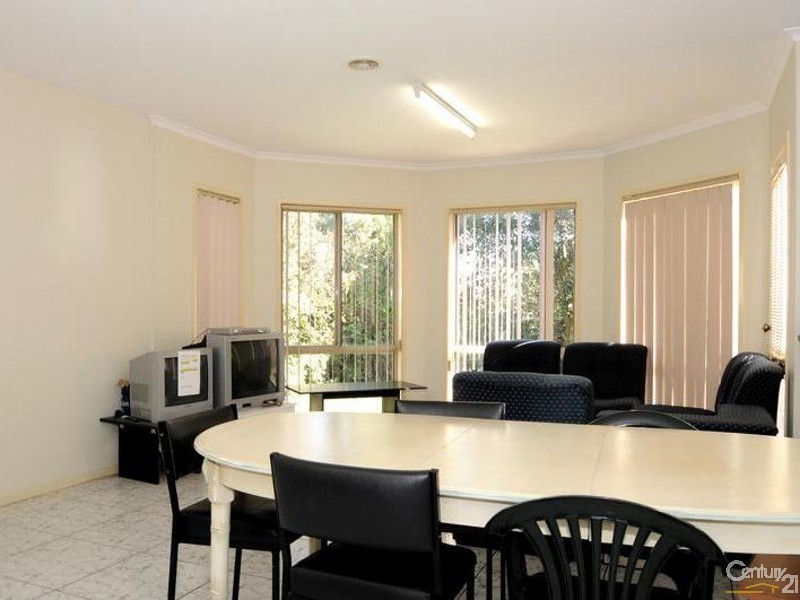 41 Koonawarra Street, Clayton VIC 3168