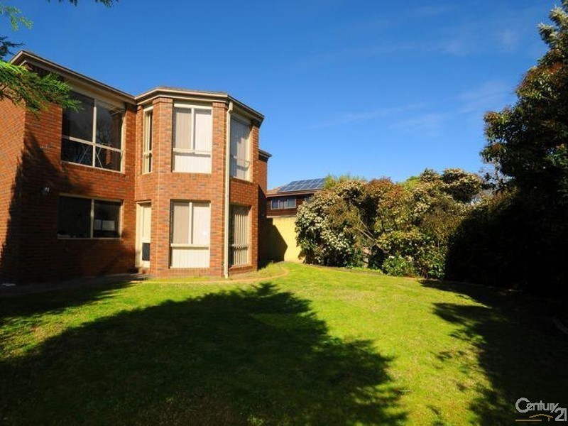 41 Koonawarra Street, Clayton VIC 3168