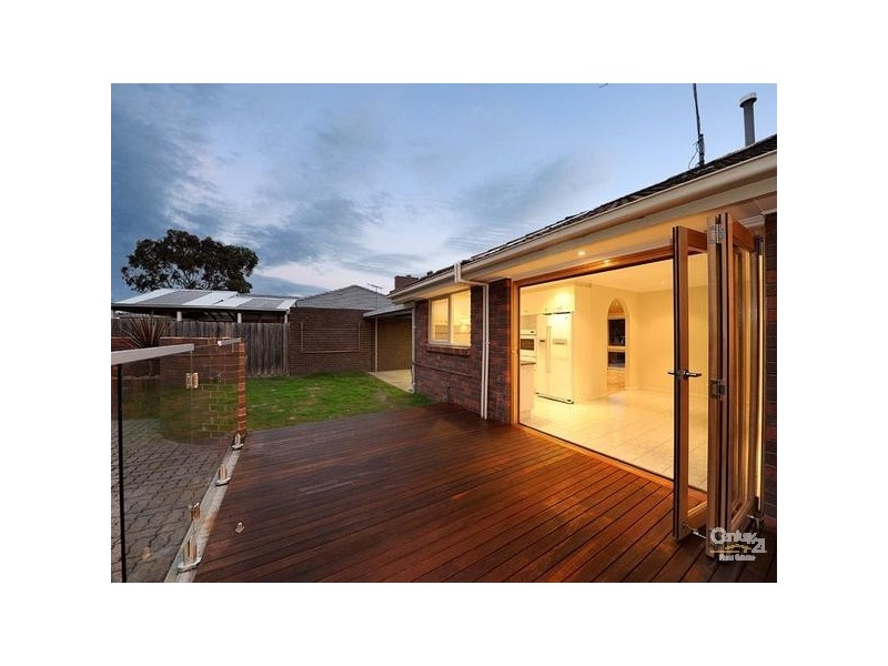 9 Balcombe Place, Dingley Village VIC 3172