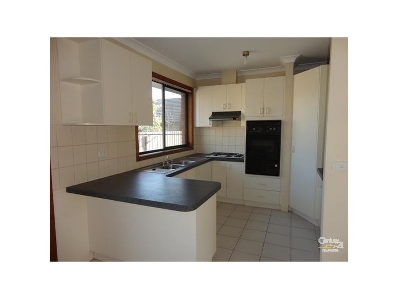 2/1 Gadd Street, Oakleigh VIC 3166