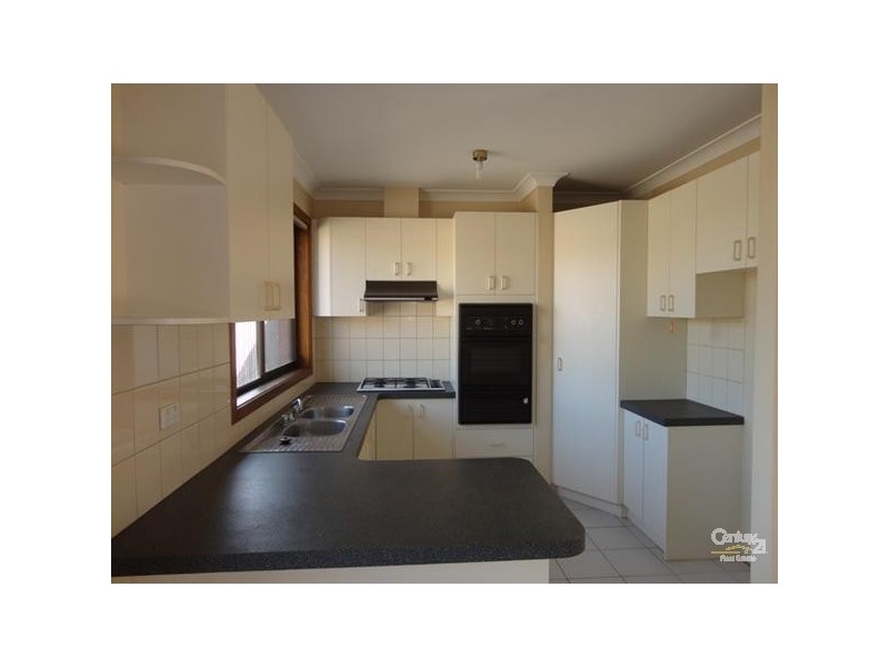 2/1 Gadd Street, Oakleigh VIC 3166