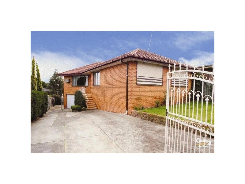 29 Worsley Avenue, Clayton South VIC 3169