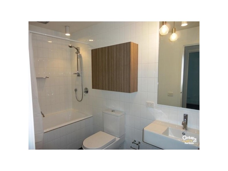 204/3 Dixon Street, Clayton VIC 3168