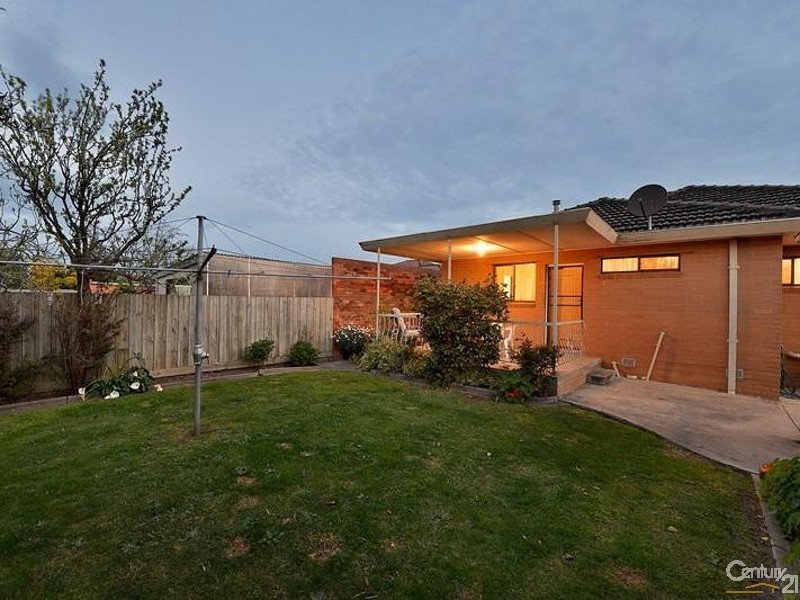 3 Cleary Court, Clayton South VIC 3169