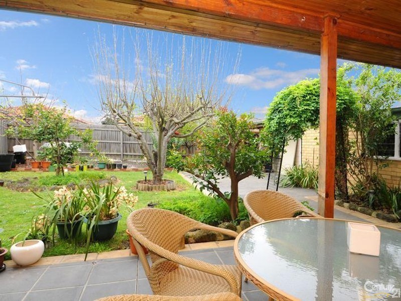 73 Eva Street, Clayton VIC 3168