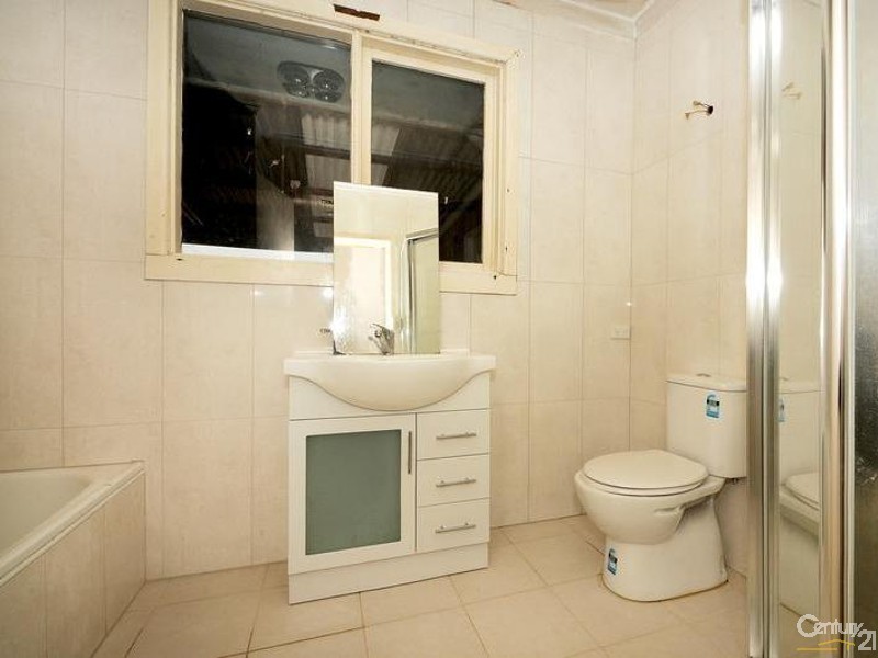 350 Berwick Cranbourne Road, Clyde North VIC 3978