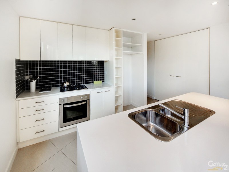 8/201 Ormond Road, Elwood VIC 3184