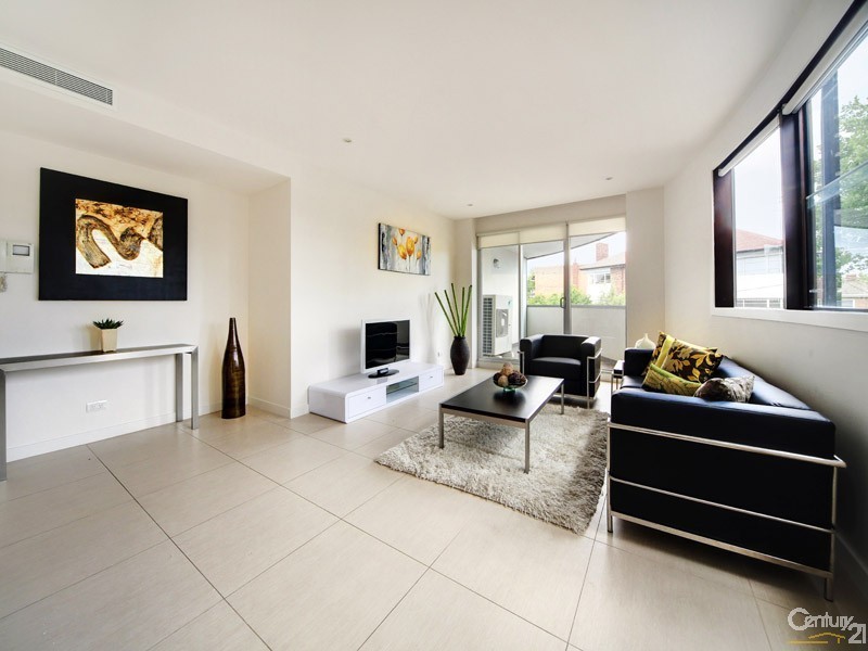 8/201 Ormond Road, Elwood VIC 3184