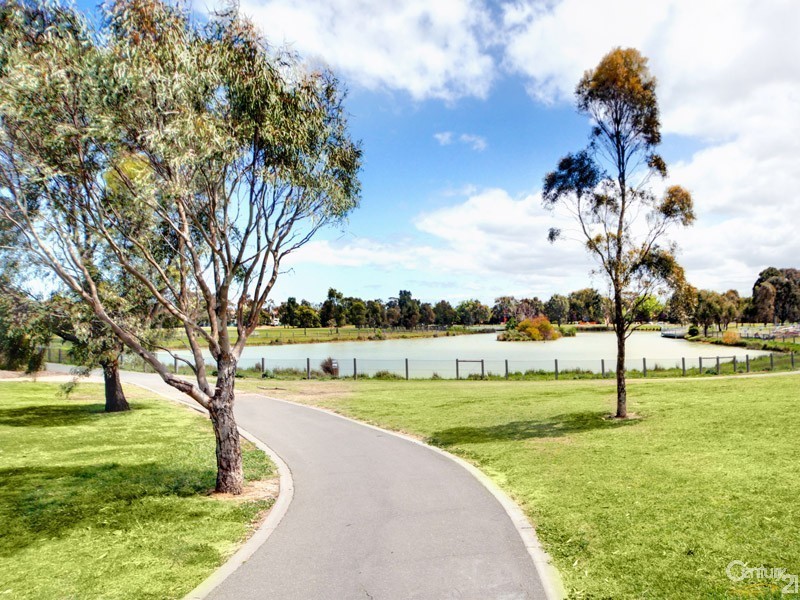 8/201 Ormond Road, Elwood VIC 3184