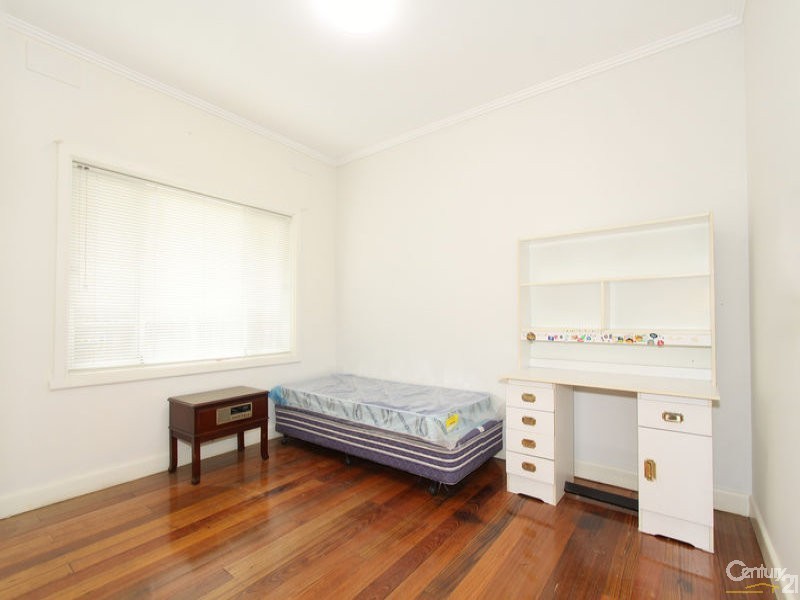 2017 Dandenong Road, Clayton VIC 3168