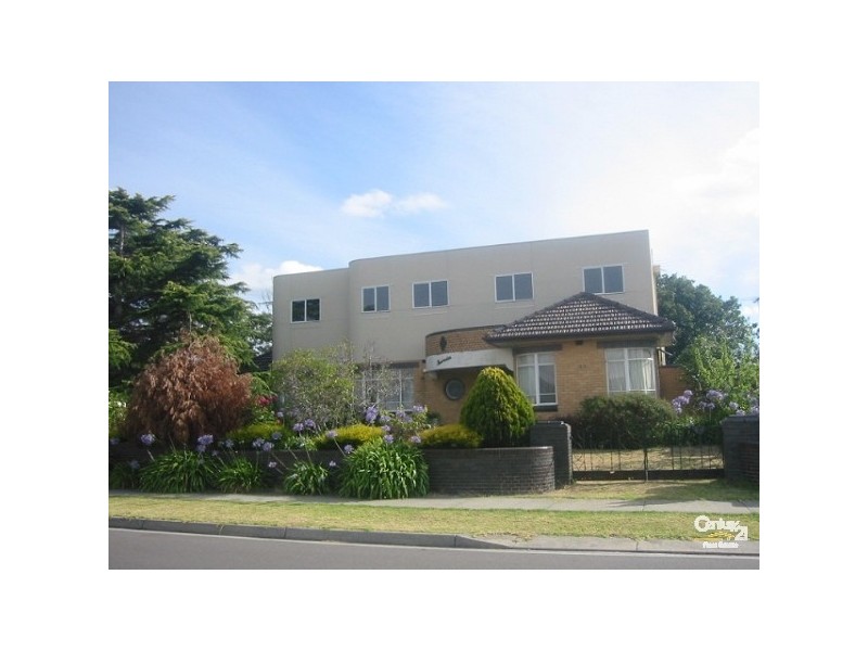 F12/2015 Dandenong Road, Clayton VIC 3168