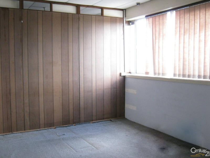 12 Balmoral Avenue, Springvale VIC 3171