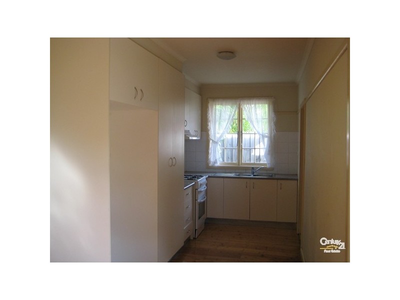 35 Harlington Street, Clayton VIC 3168