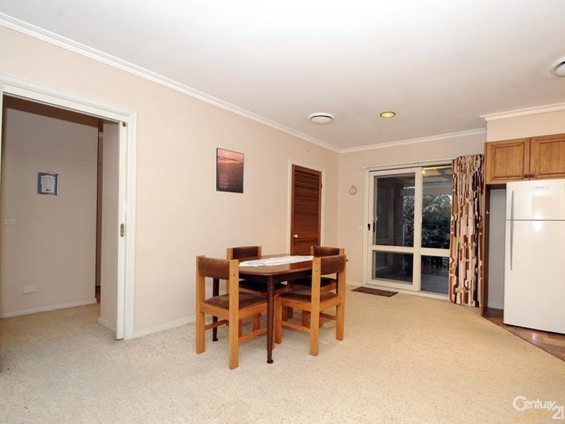 7/2 Greenview Close, Dingley Village VIC 3172