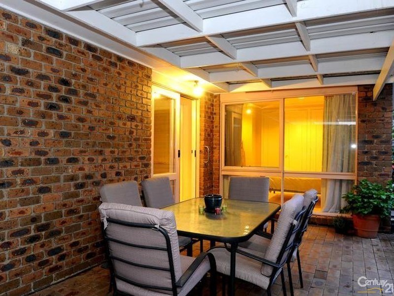 7/2 Greenview Close, Dingley Village VIC 3172