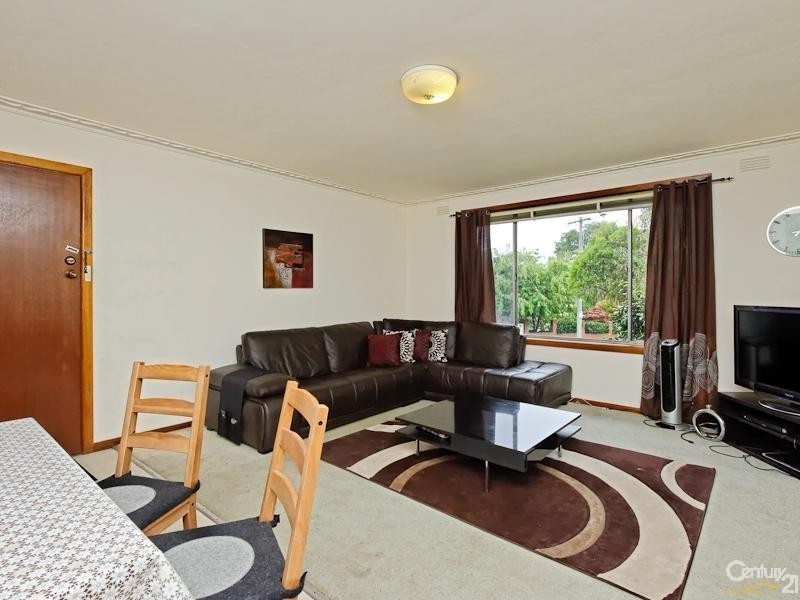 4/2 Barker Street, Cheltenham VIC 3192