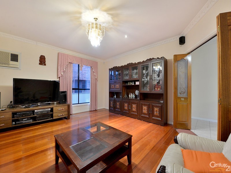 13 Schneider Crescent, Clarinda VIC 3169