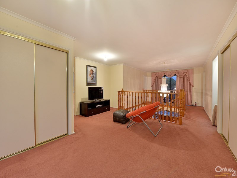 13 Schneider Crescent, Clarinda VIC 3169