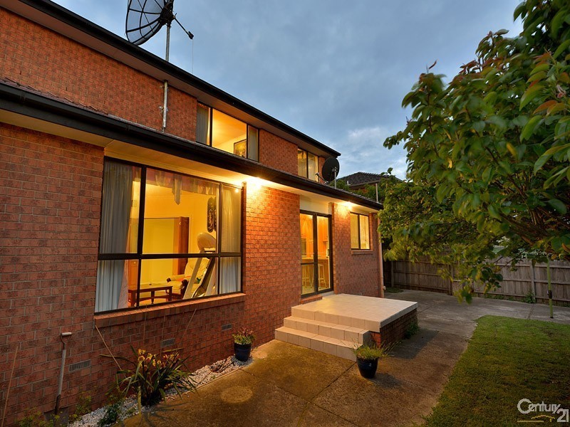 13 Schneider Crescent, Clarinda VIC 3169