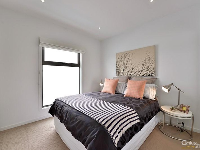 12/1126 North Road, Bentleigh East VIC 3165