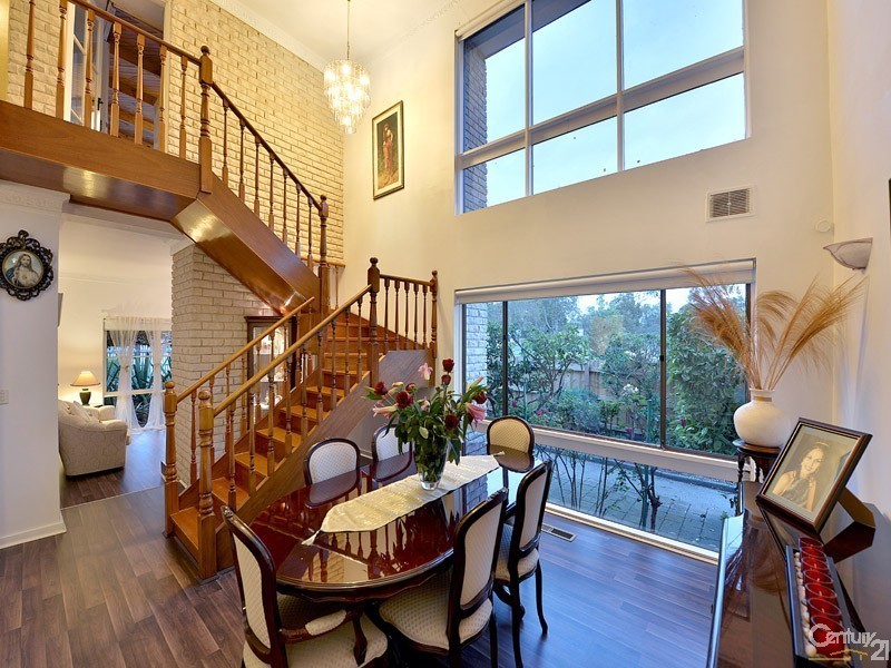 39 Springs Road, Clayton South VIC 3169