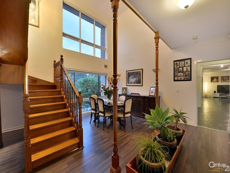 39 Springs Road, Clayton South VIC 3169