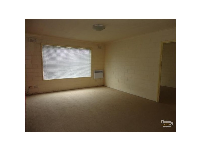 5/31-33 First Street, Clayton South VIC 3169