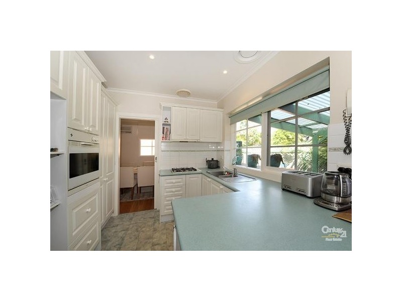 58 Sevenoakes Road, Burwood East VIC 3151