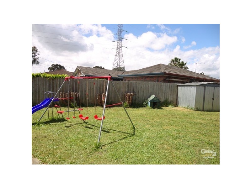 25 Glenelg Drive, Clayton South VIC 3169