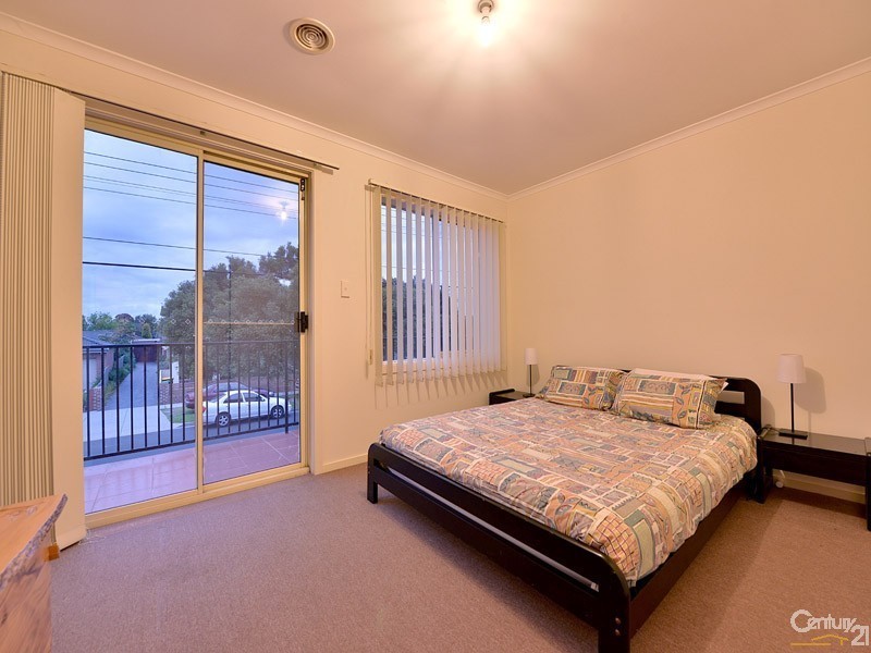 3/24-26 Newport Road, Clayton South VIC 3169