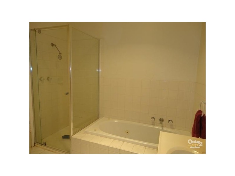 64 View Street, Clayton VIC 3168