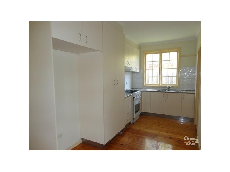 35 Harlington Street, Clayton VIC 3168