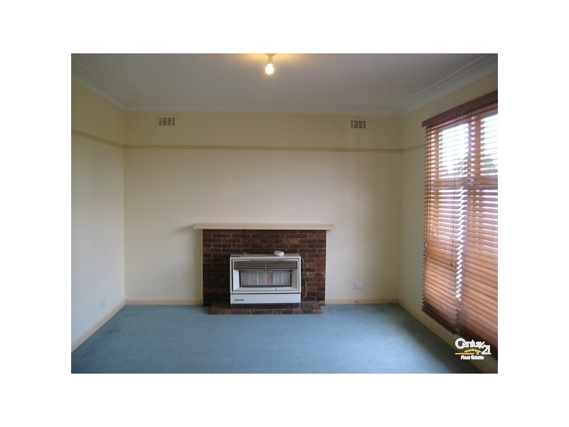 35 Harlington Street, Clayton VIC 3168