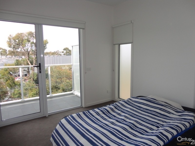 201/3 Dixon Street, Clayton VIC 3168